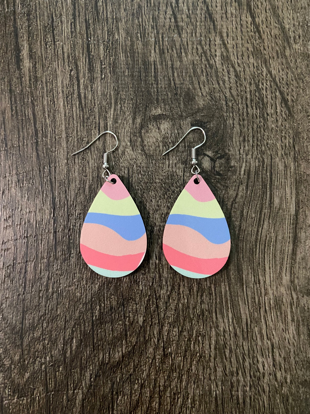 Retro Wave Teardrop Earrings